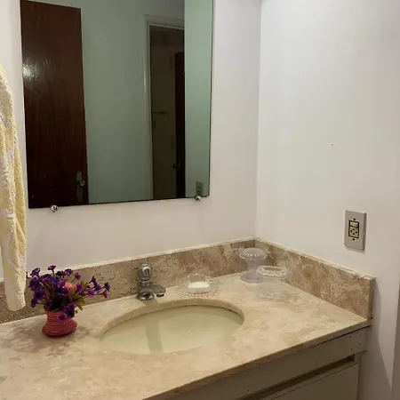 4 Suites, Ar Cond Tv, Internet, Piscina,150 Mts Praia! Aceitamos Pet! Guaruja Exterior photo