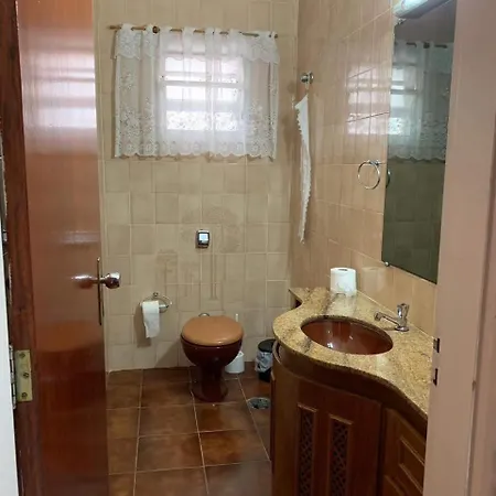 4 Suites, Ar Cond Tv, Internet, Piscina,150 Mts Praia! Aceitamos Pet! Guaruja Exterior photo
